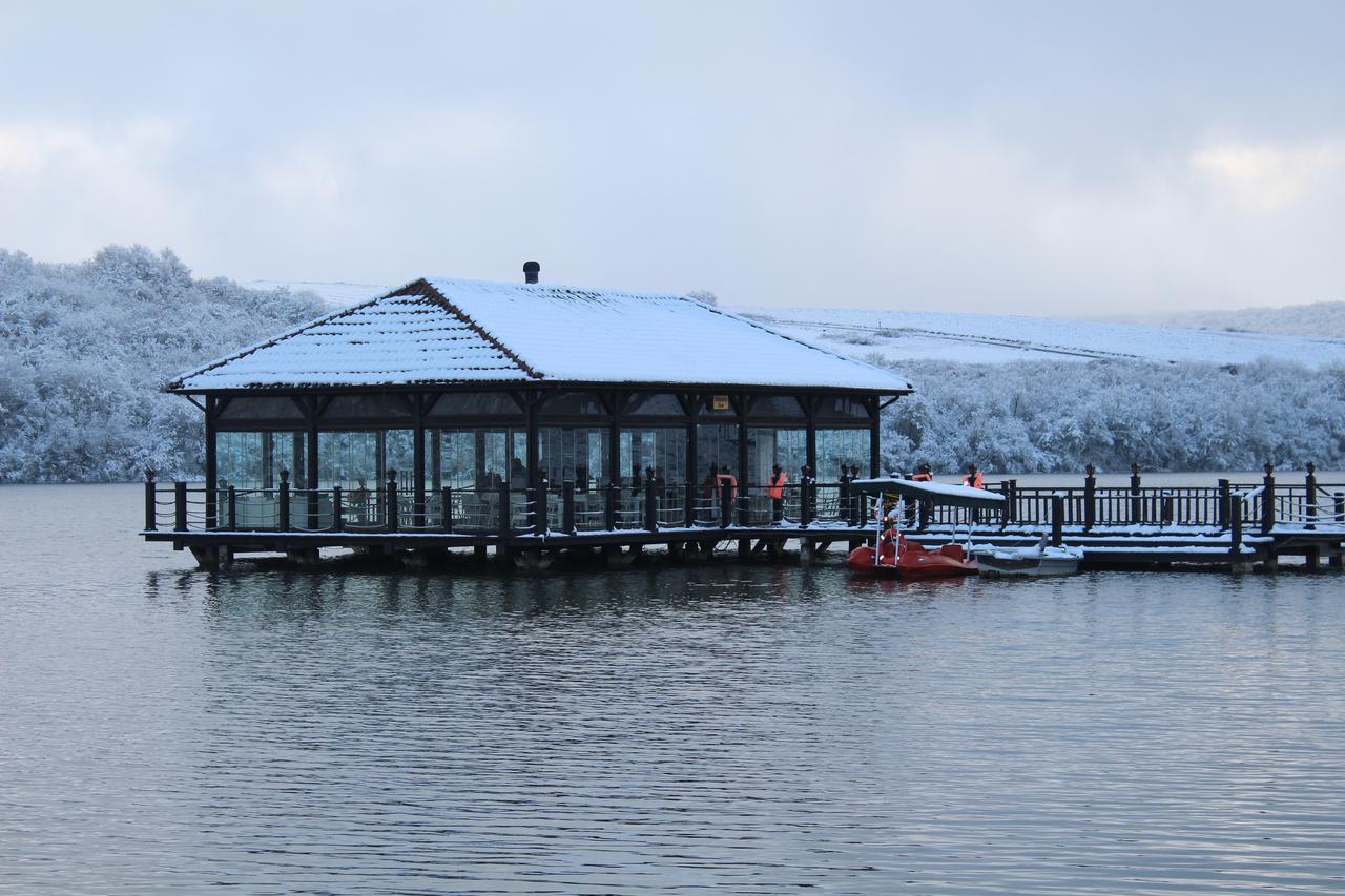 Sakit Gol - Silent Lake Hotel Şamaxı Exterior foto